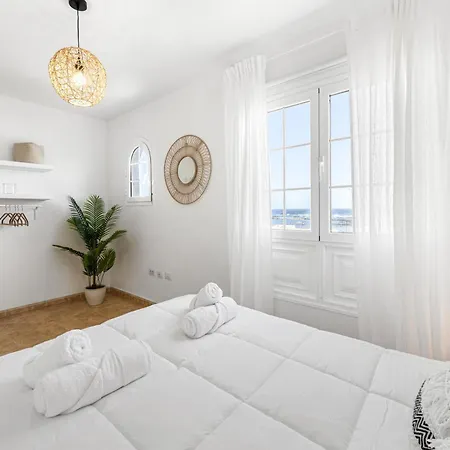 Home2book Delightful Duplex By The Coast * 오르솔라