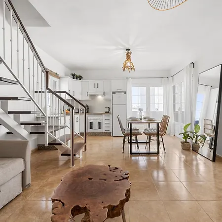 Home2book Delightful Duplex By The Coast Apartment Orzola