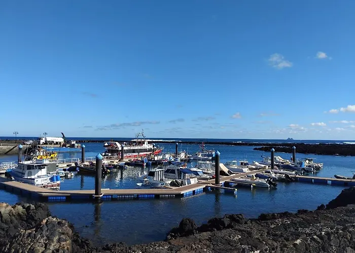 Home2book Delightful Duplex By The Coast Apartment *