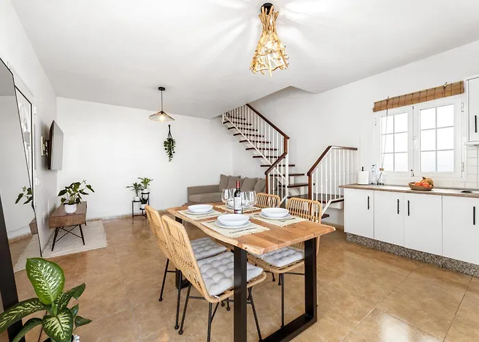 Home2book Delightful Duplex By The Coast Orzola